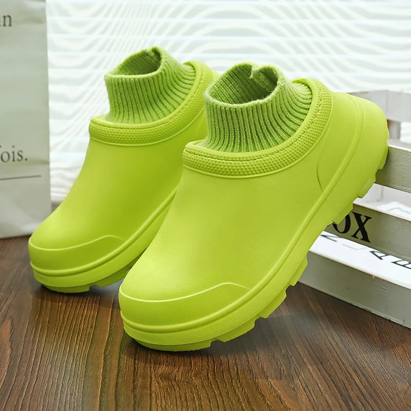 YISHEN Women Shoes Kitchen Work Shoes Oil-Resistant Waterproof Non-Slip Hotel Restaurant Chef Shoes Winter Flat Boots for Couple